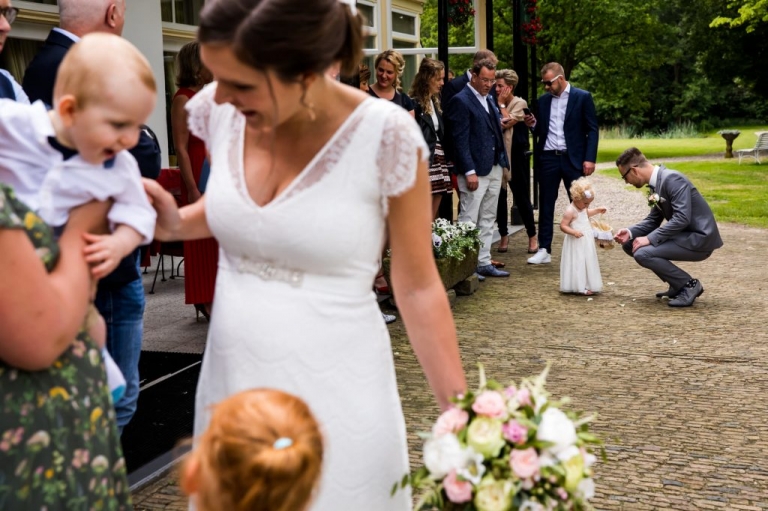 Trouwen, Trouwreportage, bruiloft, trouwen in Twente, trouwfotograaf, Enschede, Twenterand, bruidsfotografie, liefde, bruid, bruidegom, Carelshaven, Landgoed, Delden