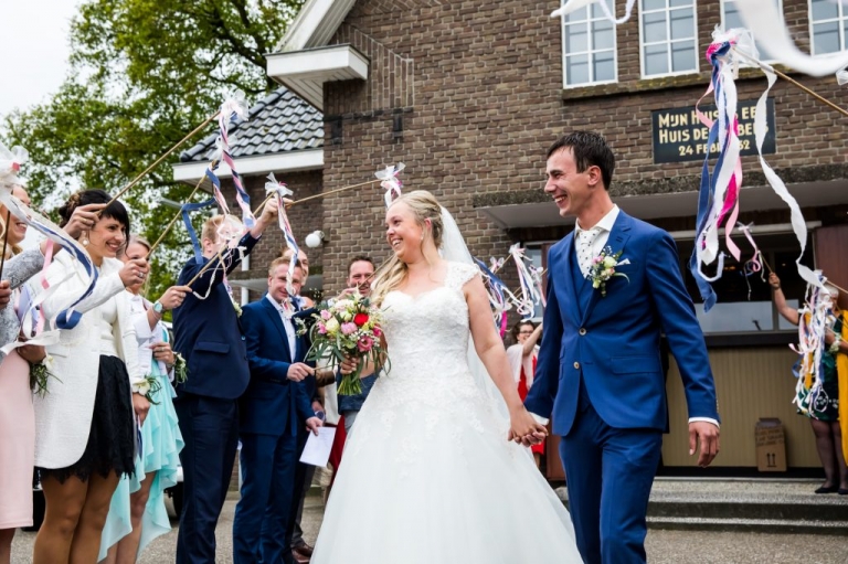 Trouwen, trouwreportage, Twente, Vriezenveen, Twenterand, bruidsfotograaf, Beste fotograaf van Twente, ceremonie, kerk, De Pollen